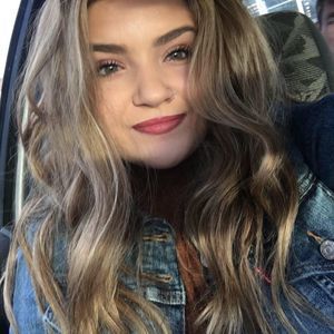 Meet your Posher, Melanie